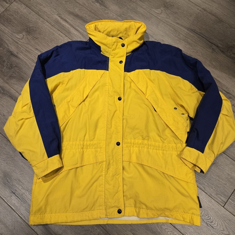 VTG Pacific Trail By London Fog - Women's Lakeland Style Jacket